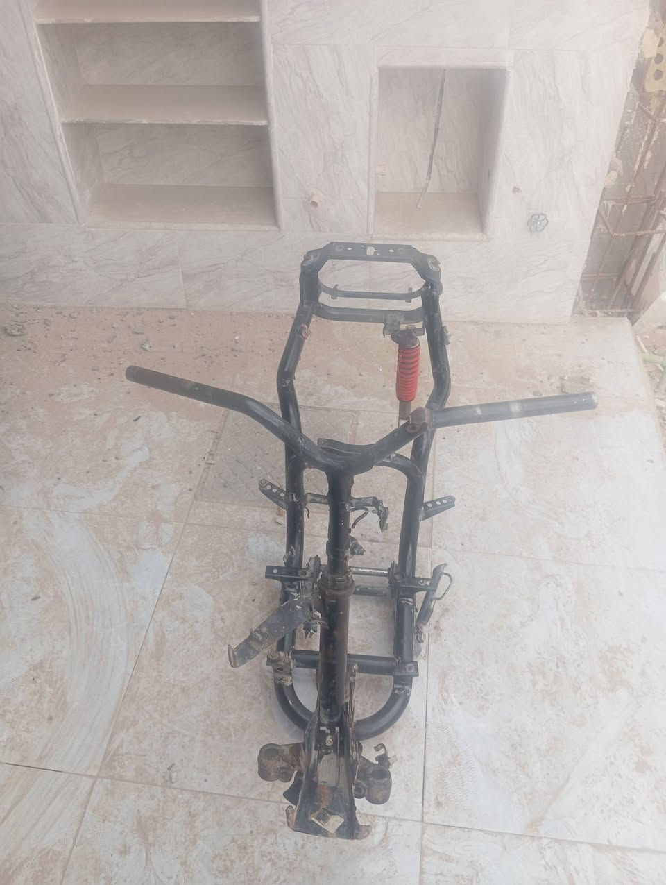 سلام عليكم  شاصي ماكس عدله مكفول من الحيم و العواج و السرقه للبيع السعر 75 و بي مجال مكاني كربلاء   التصال ***********  دبل خلفي وياه
