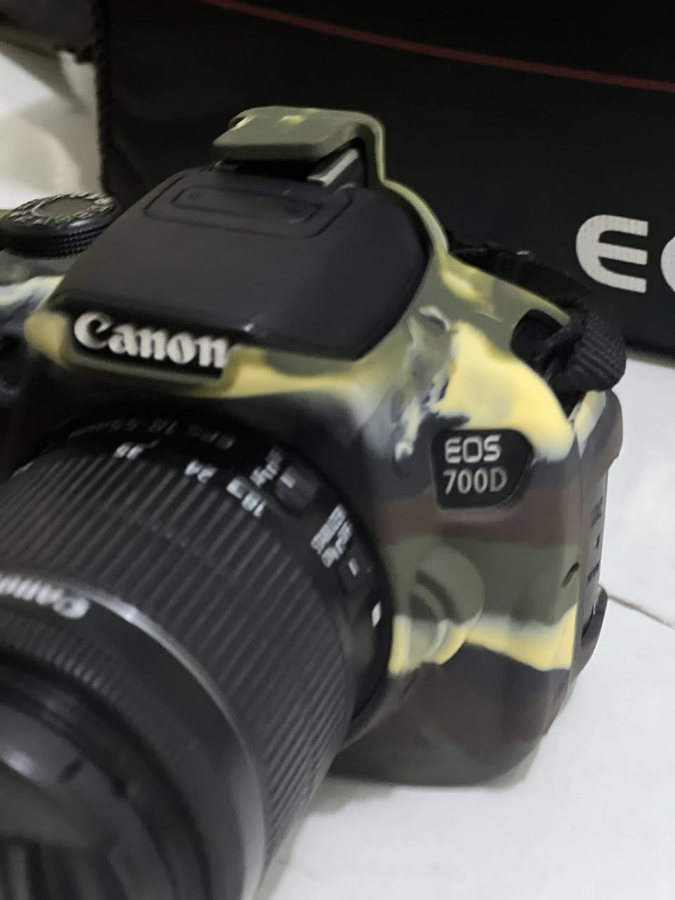 يالله
سلام عليكم اخوان كامره كانون d700 نضيفه بمعنى الكلمه مانت الله استخدام شخصي شاشا قلاب وياها جنطه وتحويله صور كامله من كل شي السعر ٣٠٠ بيهه مجال عنواني بغداد 
***********
