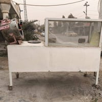 ميز للبيع • طقم كامل • محل بقلاوة