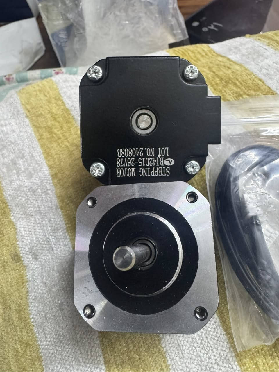 ماطورات ثقيل العدد 2 انطونه سعر بيهم


**إذا كنت صاحب هذا الإعلان وتريد حذفه لأي سبب، رجاءا أرسل رسالة إلى الدعم الفني**