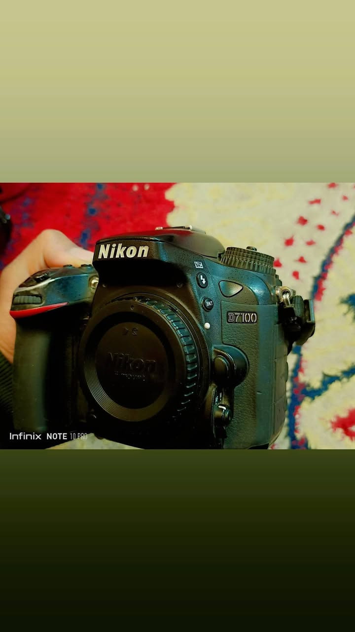 ‏السلام عليكم   
‏Nikon 7100 
‏ملحقات
‏بدي7200
‏عدسه 18_140
‏شاحنه بطاريه
‏حزام نيكون 
‏قباقه +جلاتين 
‏السعر 400وبي مجال   
‏***********
‏العنوان /بغداد الامين الثانيه 
‏
