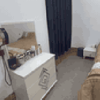 غرفه نوم للبيع مستعجل حيل على بيعتها بعدها جديده مصار اقل شهر من ماخذه...