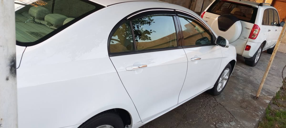 السلام عليكم ام كراند Ec71800 الحجم الصغير موديل
2013 بدون ضربه بدون صبغ بدون تبديل كير ومحرك خير

 من الله اي مشكله مابيهن جاهزه من كل شي حداديه جديده 

السياره حلوه احلى من صور مكان سياره بغداد الزعفرانية 

رقم سياره بغداد السعر 72ورقه ورجآ الي ميعجبه السعر

 خلي يندعينه برزق الشراي يتصل/

***********
