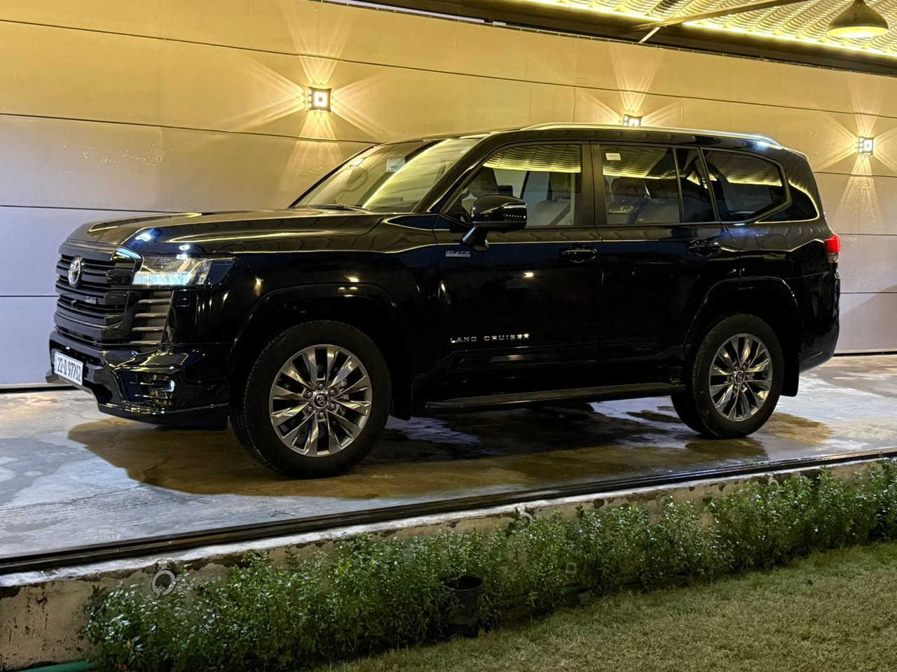 لاندكروز ساز بلاك اديشن موديل 2024 رقم أربيل 6 سلندر فول مواصفات مغلفه bbf مكفوله ماشيه 31 الف سعرها 715

الشراي يتصل ويدلل واذا مراوس عادي اراوس حسب القناعه 
مكان بغداد الدوره

***********
***********
***********
***********
