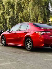 كامري SE • ٢٠٢٢ • ٦٠٠٠٠ كم