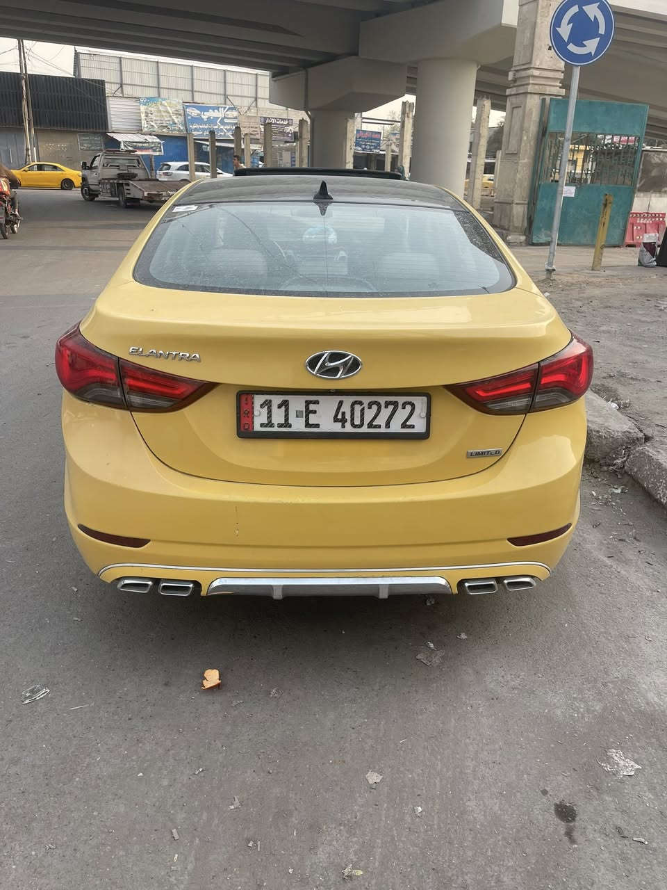 سلام عليكم الانترا موديل 2015محدث 17بس دعاميه السياره فول 1/1سونار موجود بل  منشور مصفره هيئه وغرامات بسمي السياره تحويل ثاني يوم السعر 115وبيها مجال مكان بغداد قرب مستشفى الكرامه رقم تلفون***********
