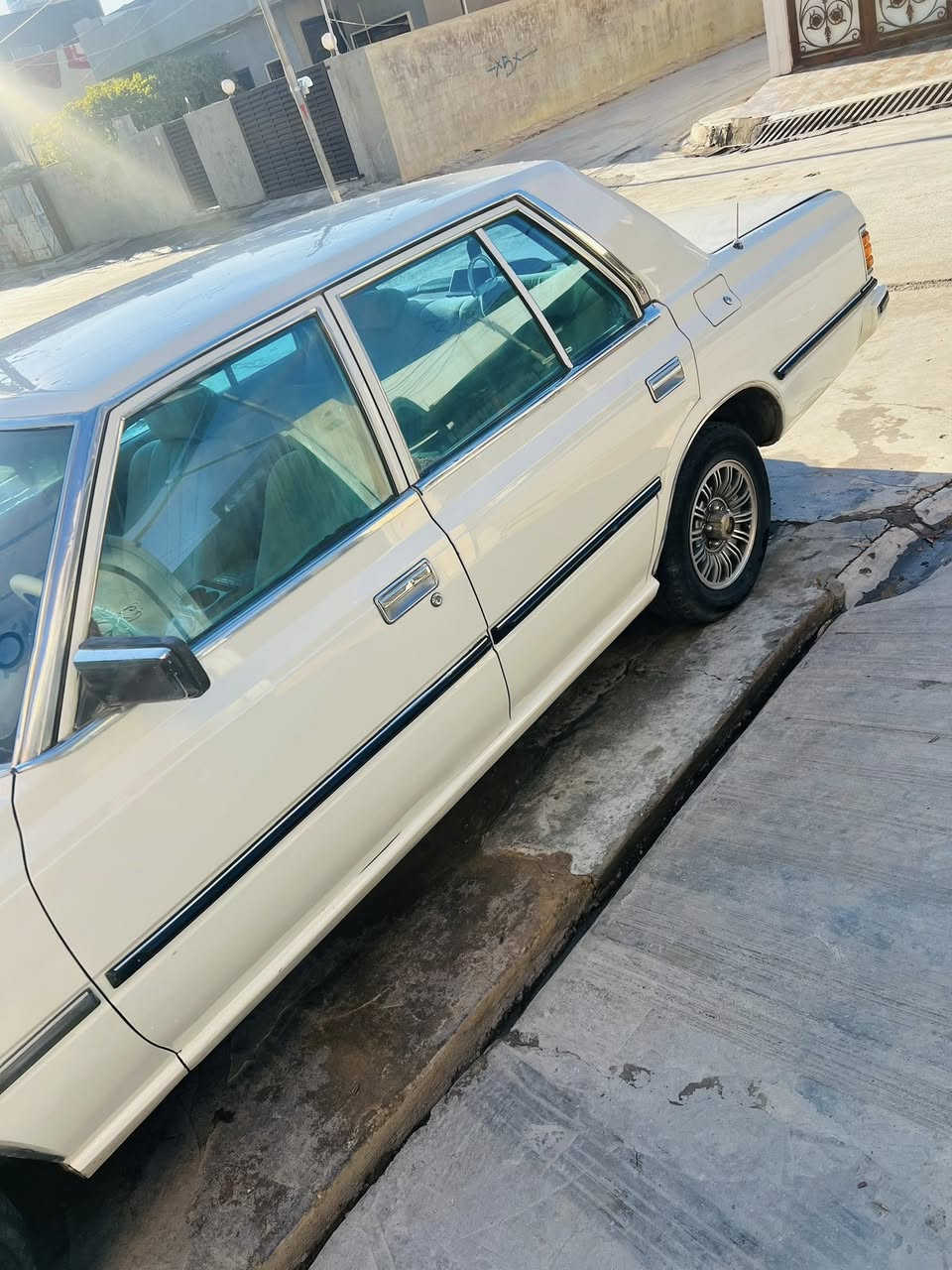 سوبر موديل ٨٢ للبيع
محرك بطه ٣٠٠٠
 صبغ عام جماليه 
بدون اي ضربه سياره جديده دواخلها كلش حلوه
سعر ٥٧
مكان كركوك -ارسرى


**إذا كنت صاحب هذا الإعلان وتريد حذفه لأي سبب، رجاءا أرسل رسالة إلى الدعم الفني**