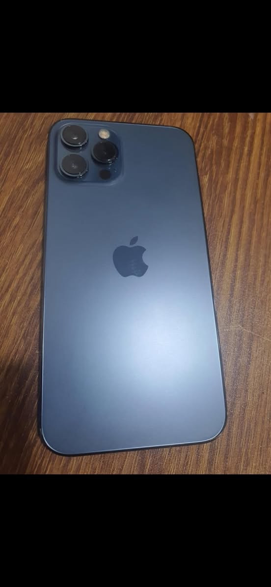 للبيع ايفون 12 برو ماكس
نظيف مبدل بي كامرا وفيس ايدي متوقف 

فقط ذاكره 256 بطاريه85

نموذج M

ويا فقط كيبل الاصلي بسعر 325 وبي مجال قليل 

للاستفسار  ***********

مكاني حله شارع الحسينه
