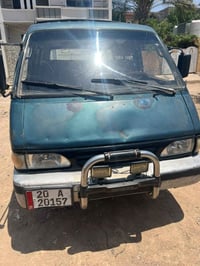 كيا بستا 95 سنويه 30 فقط بيها بخار السعر 37 وبيها مجال 07710810725