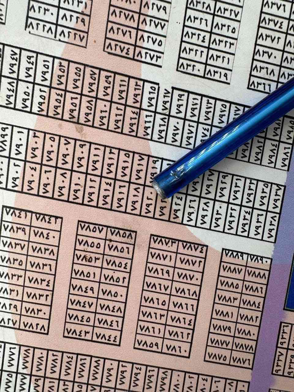 السلام عليكم ورحمة الله وبركاته
مكتب الشروق للعقار
قطعه ارض للبيع 
رقم العقار 7920 
المقاطعة 10/3 طابو ملك صرف 
المساحة 100 متر حرف T بوسط البناء والخدمات 
(واجهه 5) و (نزال 20)
موقعها حلو ومميزه
السعر 49 مليون مع المجال 
الي عنده قطعة يتصل ع الرقم او يتفضل ع الخاص ونعرضها اله يحب بيع سريع او نعرضها للجناي 
 *********** واتساب
