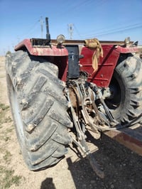 للبيع تنكتر فوركسن 81نكليزي نضيف مكينه اكسن شرط ستفسار عل هلرقم 077662...