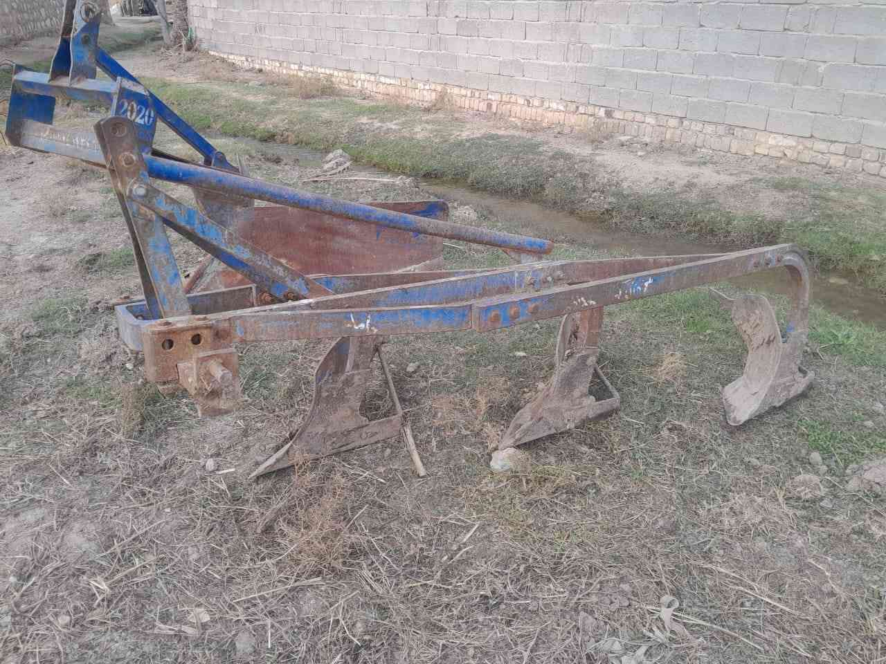 فدان للبيع 12 حجمه اتصال على هذا الرقم الاستفسار***********
