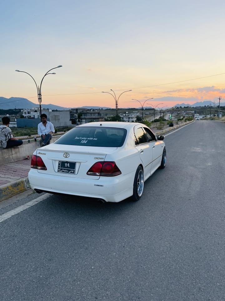 184✈️
2007
بەسمە رەساسی🩶 
کوشن جڵد
کوشن کارەبا
کوشن هیتەر
سڵاید
ئاوێنە ئیشارەت
فول فول
لە قوەتی خۆی بێزارە بێ حەد بە قوەتە
ناو گاعی تێگیراوە، بۆی دروست کراوە قالب
برێکی بەسراوە
کامل مەسروف کراوە
تەبرید سارد و گەرم بە شەرت
لایت ئەوتۆ ناوچەی کوێر
ساج سور
دەعم و لێدراو بە شەرت
شانسی بە شەرت
بێ تەقە و رەقە
هەر تەقەیەک و ١٠٠$ ببرە
نمونەیە سەیارەکە
سەیارەی ماڵە هی مەعرەز نیە
ویلی وێڵدی ٢ سایز هەرە قوڵەکەی تابوقەم بۆی داناوە

بەس لە سەیاقێکی کەمە
موشتەری تەلەفون بکە لە کۆمێنت سەیارە ناکردرێ
*********** واتس ئەپیشی لەسەرە
