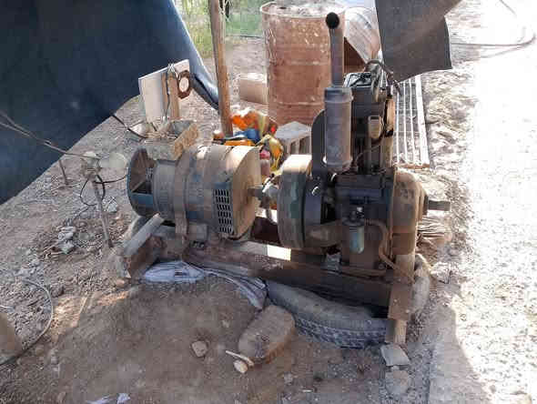 سلام عليكم مولد شغال ١٠كيفي ثري فيز السعر اتصل وبيك خير وتدلل***********
