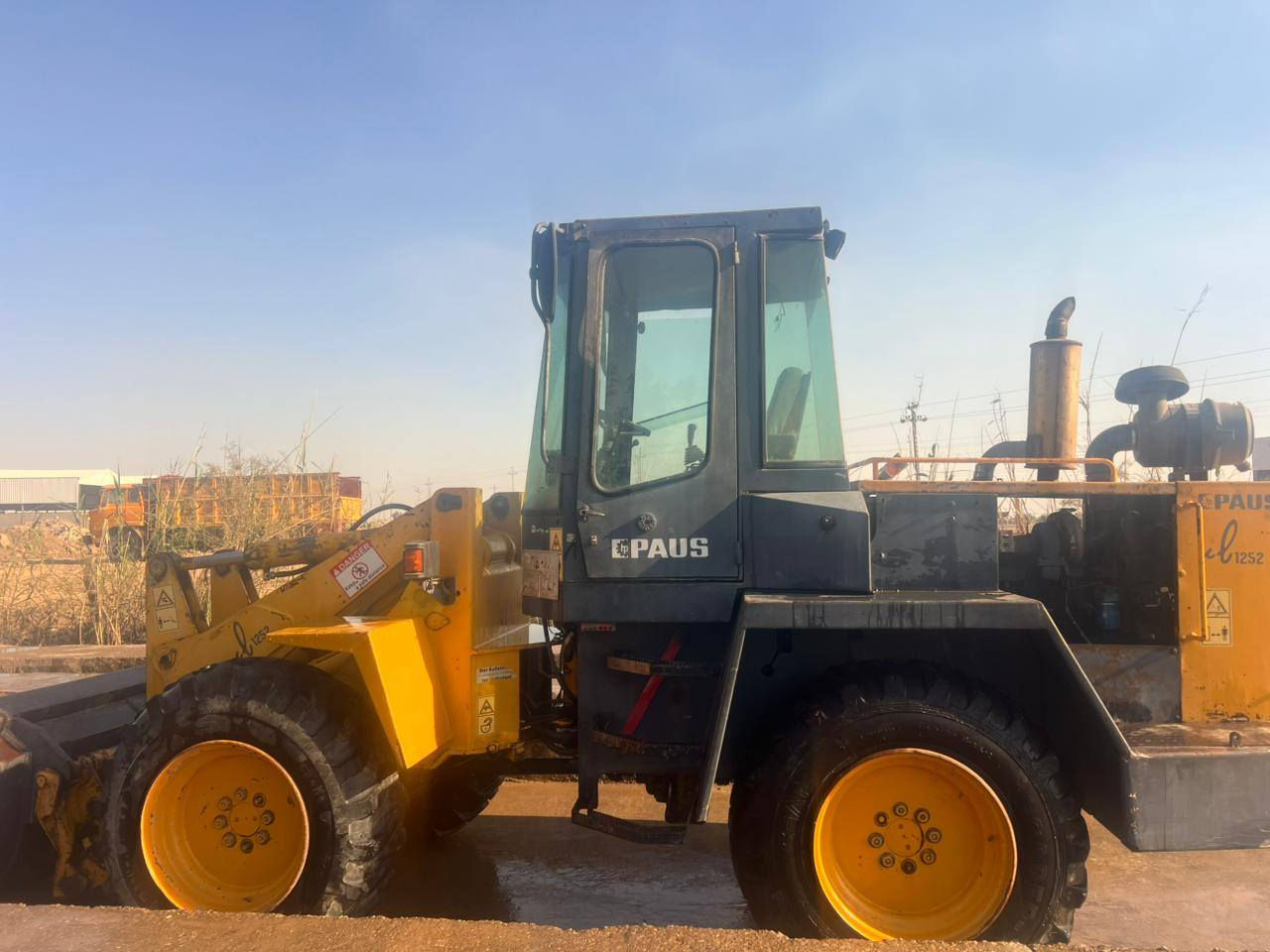 السلام عليكم شفل حجم ٦٠ اوربي موديل ٩٨ رقم سليمانيه سنويه لل٢٨ شرط التحويل محرك كمنز جديد لاتنقيص ولاتبخير دفع رفع جاهز للعمل سعرها ١٢٥ وبيها مجال مكانها واسط الزبيديه  للاستفسار ***********
