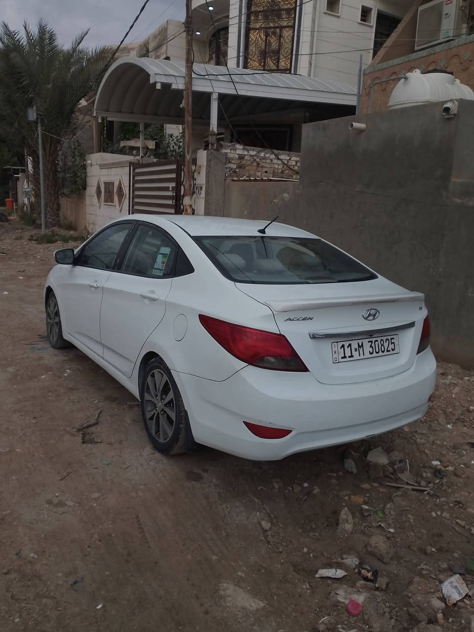 سلام عليكم 
اكسنت 16 خليجي فول مواصفات السيارة رقم بغداد جديد فتحه سقف تحكم ستيرن شاشه كامرا اشاير مري ويل كب حداديتها 50% ماجاي الحك اسويها سيارة نضيفه بيها شخوط بسيطه تروح بالبوليش وهم ماجاي الحك اسوي بوليش صراحه السيارة مرفق سونارها وياها عجبتك احطك بعيوني ماعجبتك هم احطك بعيوني اني اريد ابدلها اخذ اكبر منها بيع او مراوس (110 وبيها مجال) مكانها( بابل حله) اتصال عَ رقم *********** او تواصل خاص
