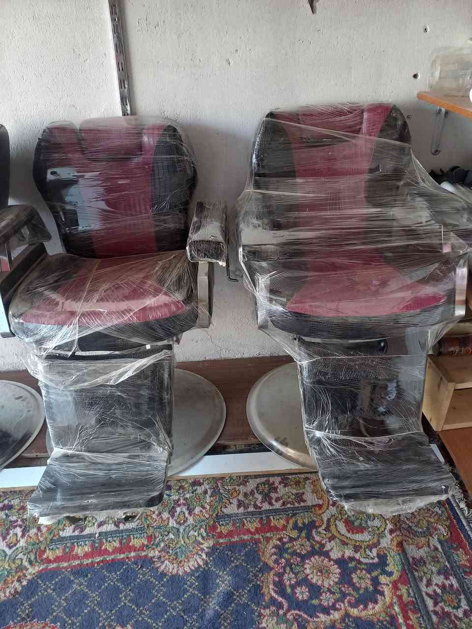 كراسي خوات اخو جديد
سعرهم الزوج  ٥٠٠ الف 
بغداد مدينه الصدر الحبيبيه 
وتساب ***********
