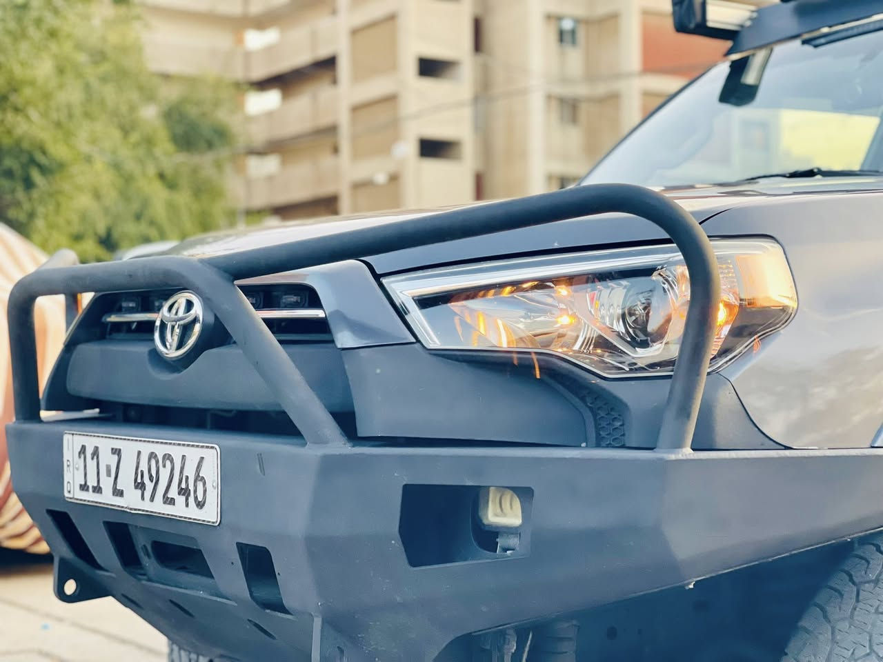 🚙 للبيع تويوتا 4Runner موديل 2023 – جاهزة للبر والمدينة
▪️ محرك 4000 سي سي – 6 سلندر
▪️ فور ويل TRD (بلادية)
▪️ حادث حرق محرك وكهربائيات فقط
🔧 المحرك + الكير + جميع التفرعات الميكانيكية والكهربائية + العقول
منقولة جديدة بالكامل من سيارة أخرى
🎨 صبغ 3 قطع فقط
🛠️ التزويدات
▪️ سبياية أمريكية فلات ألمنيوم
▪️ راكات خلفية حديد
▪️ دوسات ألمنيوم أمريكي
▪️ دعامية حديد أمريكية C4 سماكة 6 ملم
▪️ رف داخلي تفصيل
📺 شاشة داخلية محدثة 12.3 إنش
⬆️ ترفيع 2.5 إنش + سبيسرات
⛽ منظومة غاز الشركة العامة لتوزيع الغاز 
🌤️ مظلة جانبية مترين
📌 السيارة نظيفة وجاهزة من كلشي، شغل مرتب، ومناسبة للبر والاستخدام اليومي.
للاستفسار الاتصال 
***********.       سعر 278
مكان السيارة بغداد شقق الصالحية..

