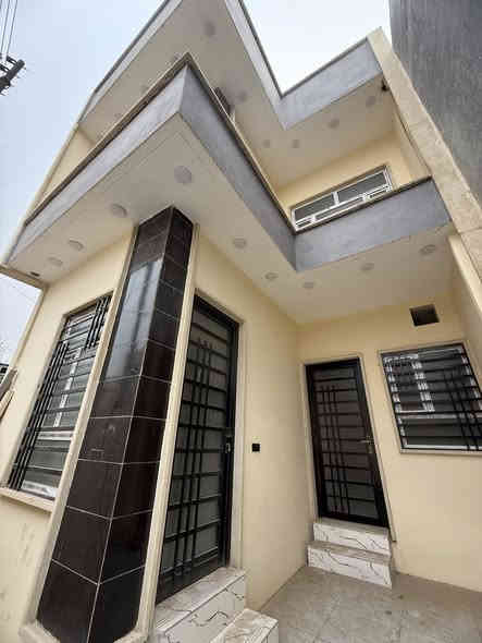 دار للبيع الموصل حي البكر 110 متر واجهه 6 متر 
طابقين 4 غرف نوم وهول واستقبال ومطبخ وخدمات وكراج وبيتونه 
سعر الدار 157 مليون 
للإستفسار مراجعة المكتب او الاتصال على الأرقام التالية   عمار العبيدي   

***********

*********** واتساب

  ايمن   

 ‏‪0750 214 4093‬‏    ‏

‏‪0775 630 2993‬‏ واتساب

   اوس 

‏ ‭0770 287 3744

‏  ‬ ‭0750 219 5078‬    

ابو سند 

‭0 775 714 2899‬

عنوان المكتب حي النور سايدين دانية ماركت مقابل افران الرائد   #الرواسي_للعقار
