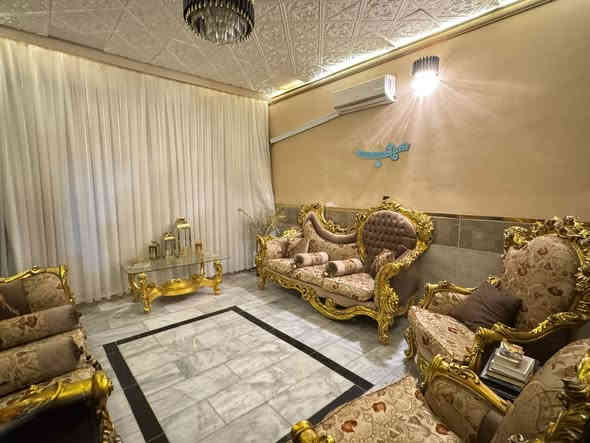 بيت للبيع ١٤٥ متر واجهه ٧ وربع ونزال ٢٠ طابقين بناء ٢٠٢١
كراج سيارة مدخلين صاله ومطبخ وهول وحمام وغرفه ومنور 
طابق ثاني غرفتين وحمام وبلكونه وبيتونه وسطح 
خدمات ماء كهرباء مجاري تبليط 
الموقع الغزالية شارع المشجر مربع المسيح 
للاستفسار مكتب المشجر بداية شارع المشجر مقابيل محطة
*********** 
***********
***********
