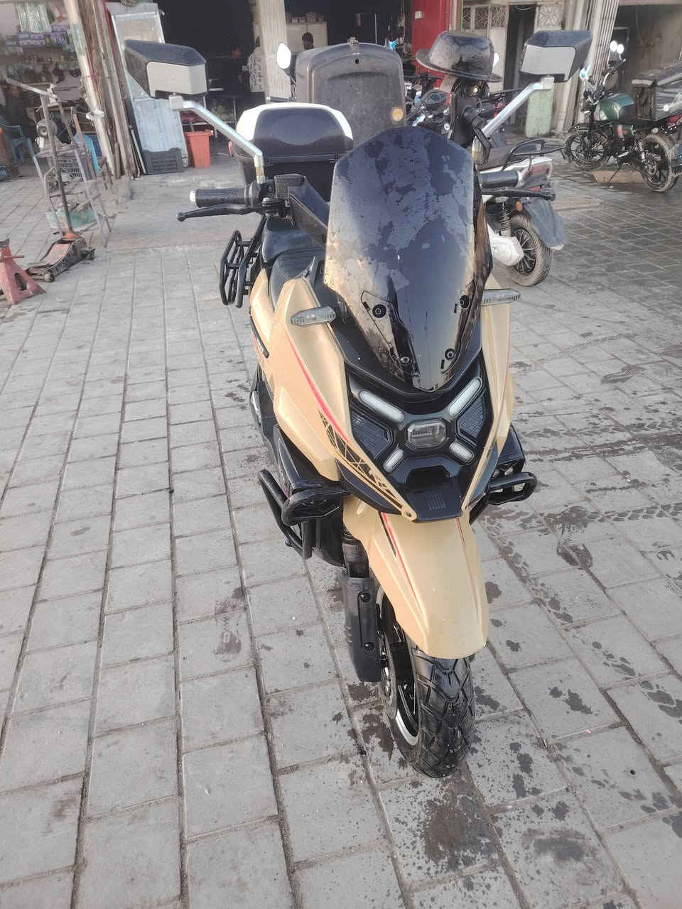 السلام عليكم دراجة شحن اباجي
ممشى 185 نظافة 90/100نزول2025/9/14
المكان بغداد حي البتول الولداية السعر 1150الف *********** مكلف بالنشر
