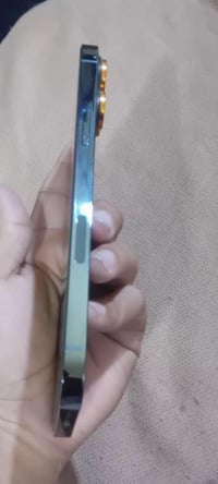 آيفون ١٣ برو ماكس • ٢٥٦ • بطارية ٨٥