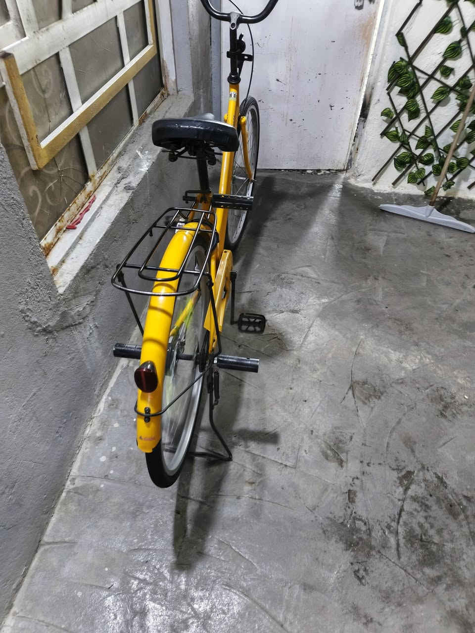 السلام عليكم باسكل للبيع بناتي حجم ٢٦  شركه فورمنج موديل ١٩ سعر ١٤٠ وبي مجال


**إذا كنت صاحب هذا الإعلان وتريد حذفه لأي سبب، رجاءا أرسل رسالة إلى الدعم الفني**