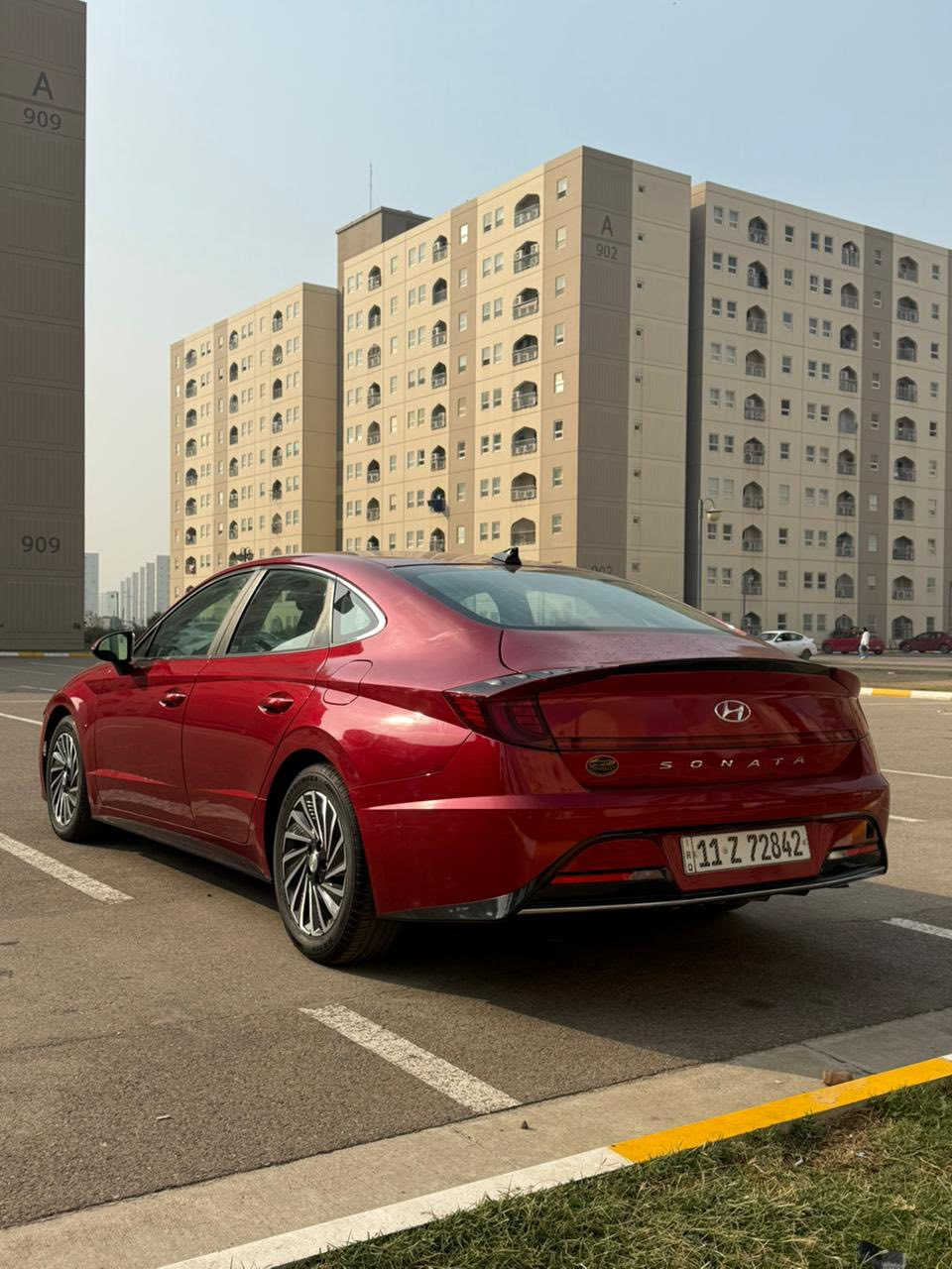 السلا عليكم بيع سريع
سوناتا 23 هايبرد 
3 قطع خلفيه صبغ جاملغين وصندوك بدون ضربه اثر حرك 
ومصبوغات نفسهن كير مكينه مكفولات 
نص مواصفات 
السعر 160 
هـ : ***********
