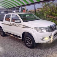 هايلوكس • ٢٠١٥ • مكينة ما مفتوحه