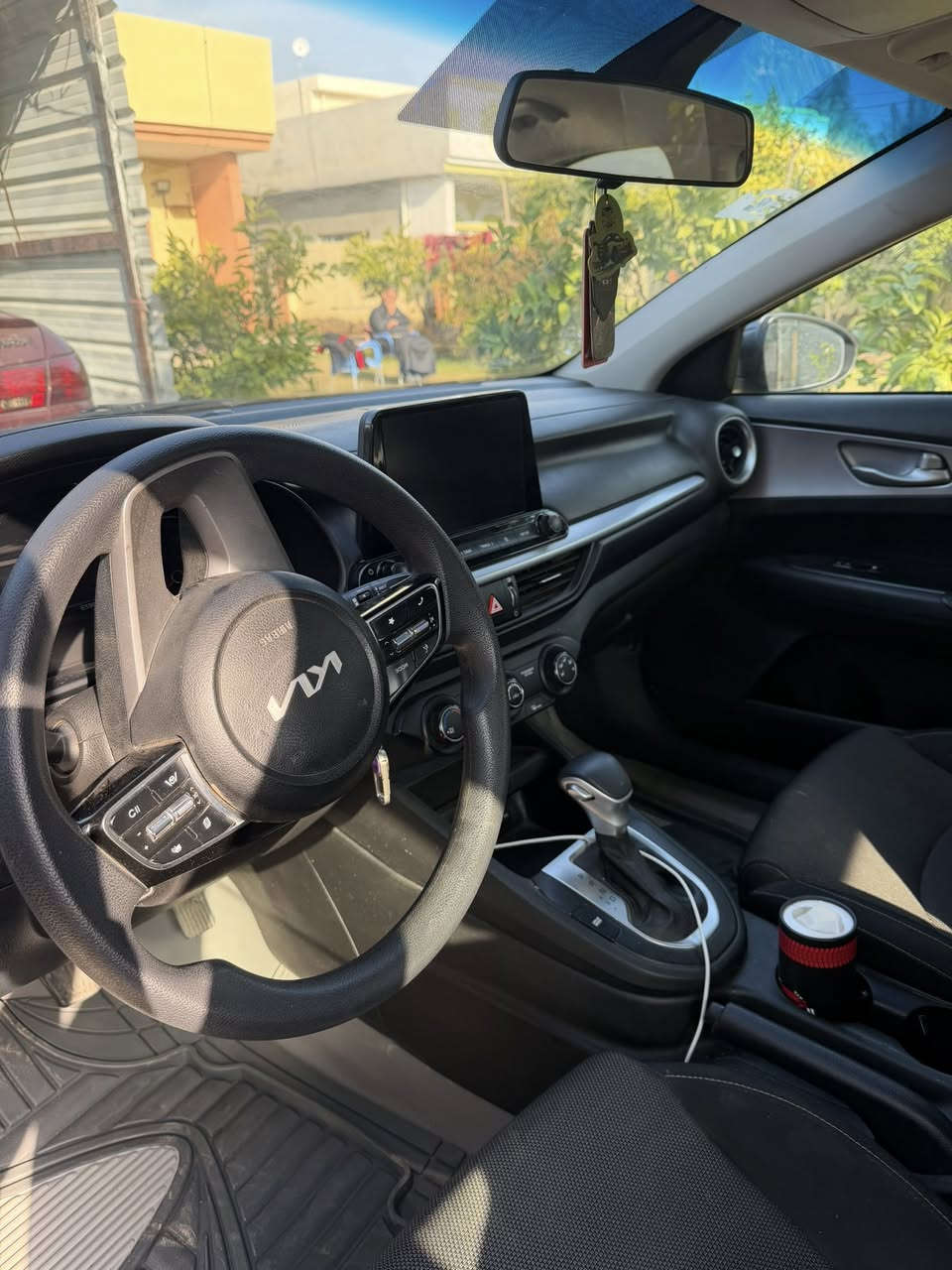 يالله
السلام عليكم 

فورتي موديل 2022

امريكي بيهة صفحة وبنيد 

صوره اثر صبغ مرفوقه

بدون دواخل 

السياره احلى من الصور بهواي 

ماشيه ٦٠

موصفات خير من الله بيهة 

مكان السياره ديالى بعقوبه 

السعر ١٢٢بسعر انترا ٢٠١٥

***********
