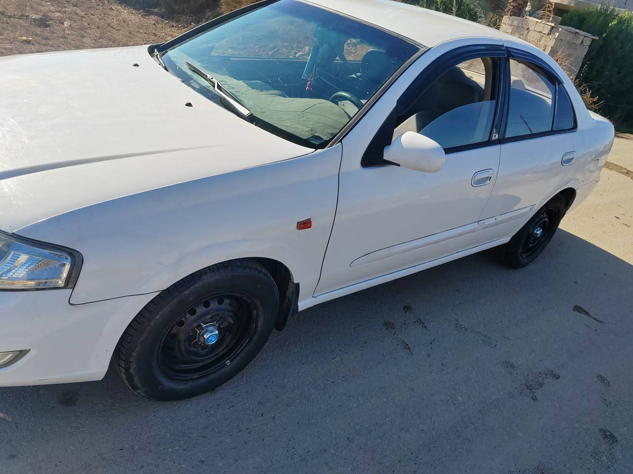 سني 2009 اوتوماتيك رقم بغداد السعر 95 وبيها مجال مكاني بغداد ابو غريب ***********
