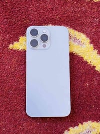 آيفون ١٥ برو ماكس • ٢٥٦ • بطارية ٨٦