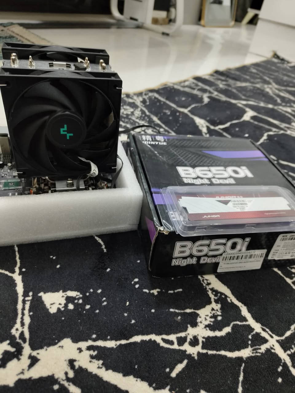 تجميعة Pc gaming بدون كارت شاشة
Cpu: r5 7500f 
نفس ال7600 بس بدون كرت داخلي 
مبرد ag400
M.b b650 night devil new
Ram ddr5 16 gb 6000mhz new
M.2 128 gb
Psu 750w segotep جديد 
Case cougar 4 fan
كل القطع جديدة مشتغلة على كد الفحص
والكيس جامته الصفح ماكو 

السعر 650 الف نهائي بدون عملة


**إذا كنت صاحب هذا الإعلان وتريد حذفه لأي سبب، رجاءا أرسل رسالة إلى الدعم الفني**