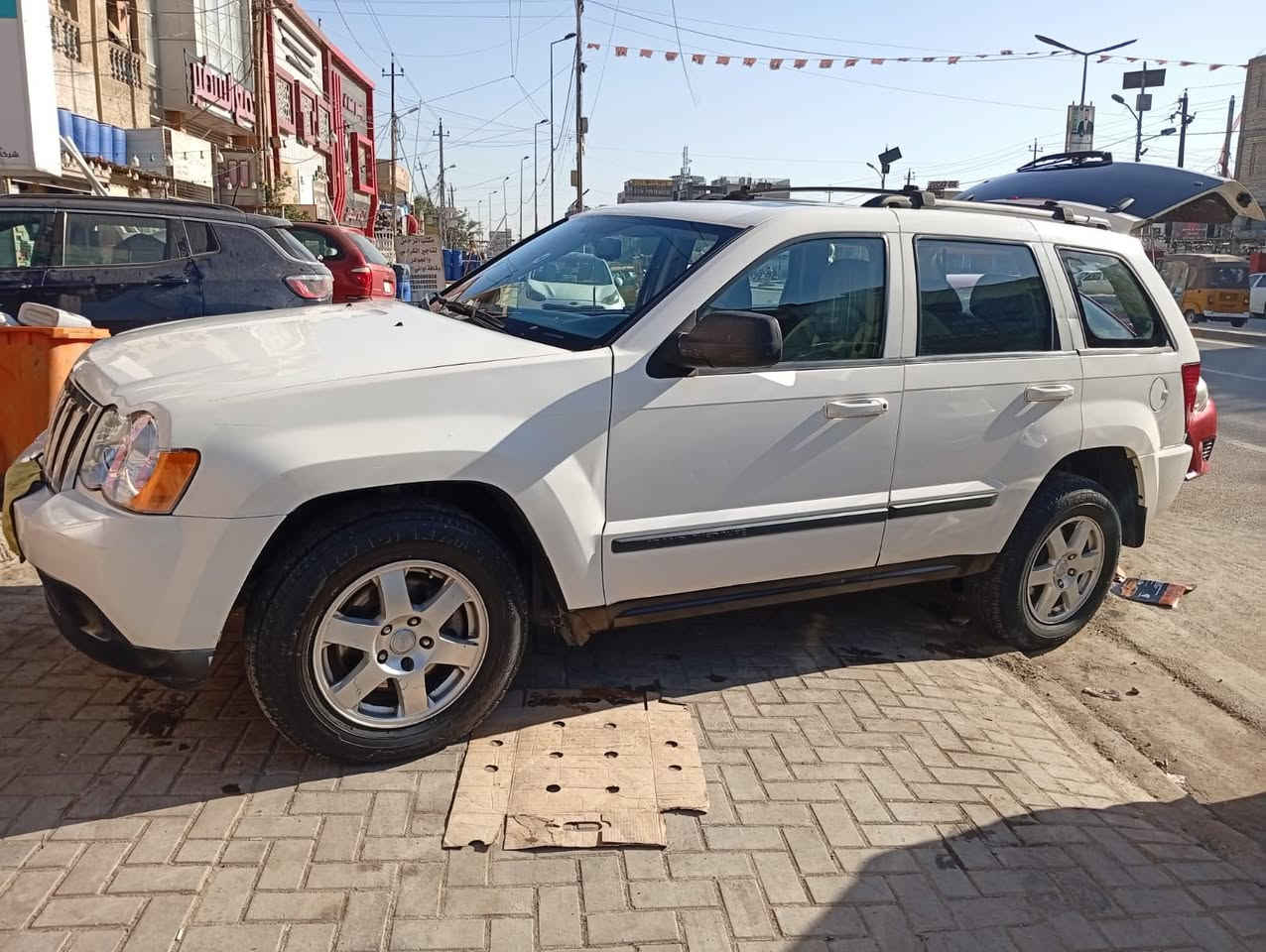 جيب موديل 2008 كير محرك مكفولات تبريد شغال  محرك 6 سلندر شاشه كيبره السعر 88 وبيه مجال مكاني بغداد الدوره 
لاستفسار ‭٠٧٧٢ ٣٦٧ ٣٣٧٦‬
