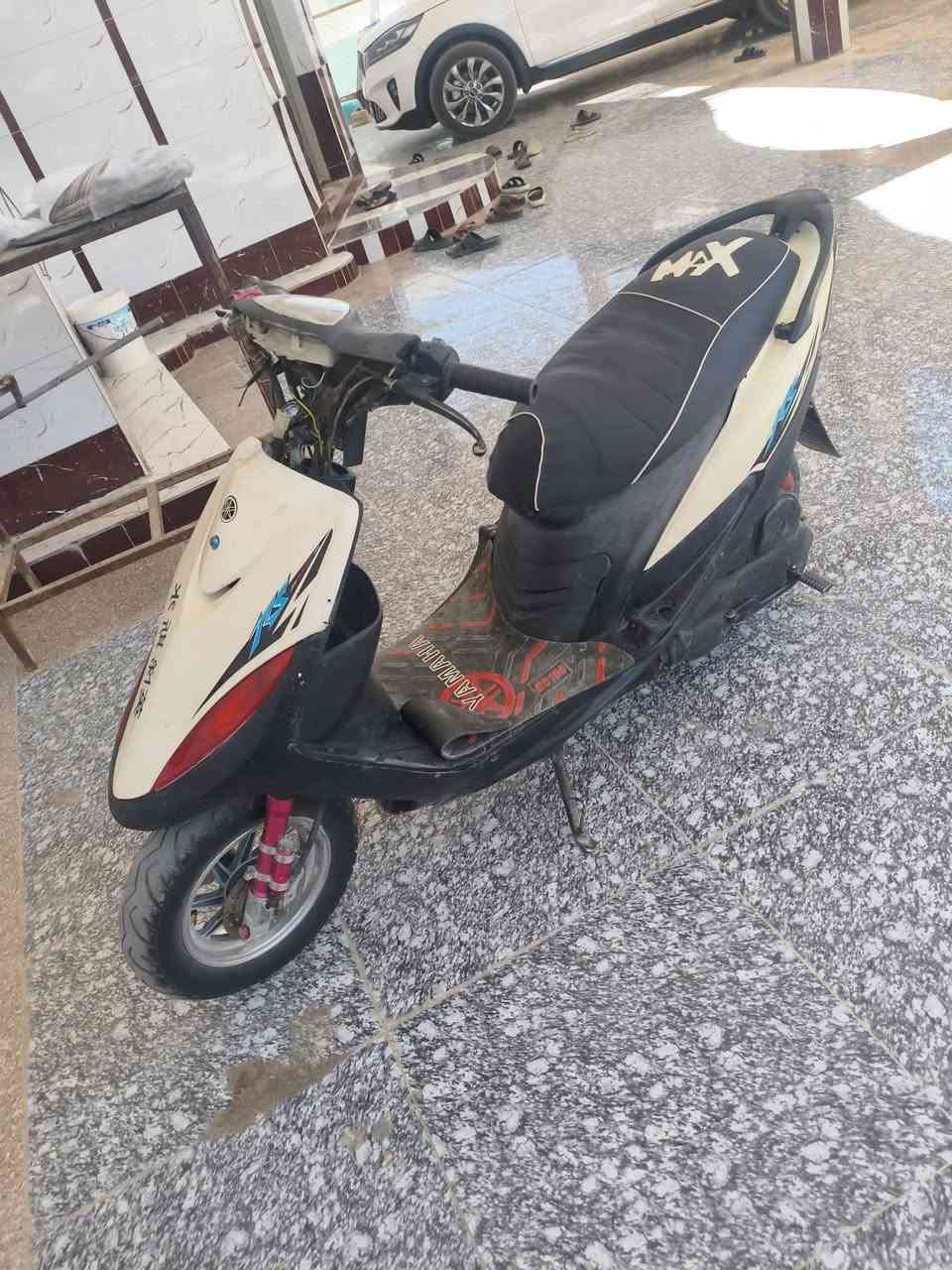 سلام عليكم ماكس لبيع
مفتوحه ولفات فقط مره وحده موديل 2006 نكره وحده هندر سلف شقال كهرباءيات يريدن ترتيب سعر سعر 550 وبيه مجال مال جيه لتواصل *********** اتصال و اتساب
