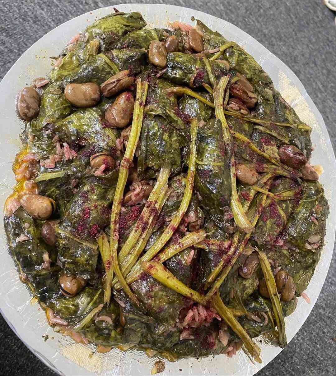 مرحبا 
متوفر دولمه طعم ونضافه وترتيب واكيد توصلكم حاره 
حافضه ب 5
كدر صغير ب 10 يكفي 3 نفرات
كدر الوسط ب 15 يكفي 6 نفرات
كدر كبير عائلي ب 25 يكفي 10 نفرات
توصيل داخل الناصريه فقط 
متوفره بكل وقت 
للحجز مراسلة خاص 
اول الاتصال ع رقم *********** ناصرية, ذي قار
