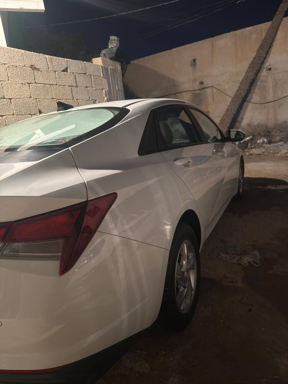 السلام عليكم النتره 23 خليجي معوقين مثنى
رقم انگليزي هزه جديده وكالة وباركود للمشتري
 كفالة عامة حتى الدعاميات گير ومكينة جديد
حدادية تخم تاير جديد جاهزه من كلشي
محرك 1600 دوش مامفتوح على وضع الشركة
تبريد ثلج
نص فول
شاشة كبيره
كامره خلفية
حساس خلفي
مثب سرعة
تبريد خلفي
مانع انزلاق
شاحن لاسلكي
تحكم ستيرن
وضعيات قياده 3

المكان الناصرية مركز
***********
