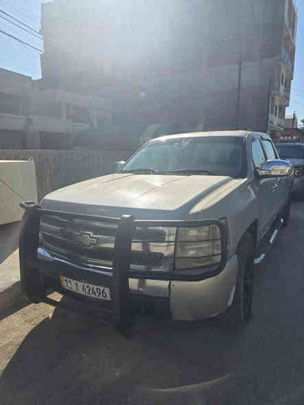 للبيع  سلفرادو
موديل 2008 
رقم جديد بغداد دولي 
جاملغ الامامي الايمن مبدل اصلي نفس اللون  وصخه بسيطه بالبدي الجهه اليمنه بسبب ابو ستوته ترجع بارد  باقي السياره مكفوله تبريد شغال 
السعر 125 وبيها مجال 

***********
