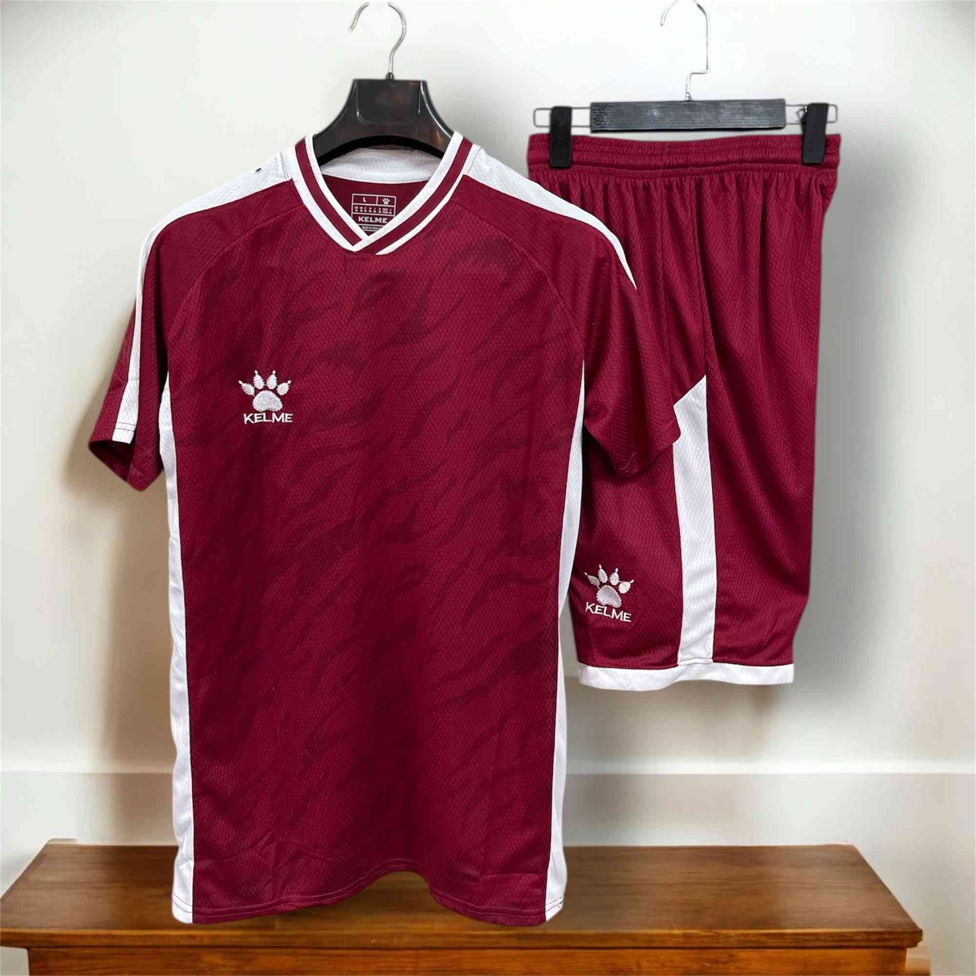 التايلندي الاصلي ✅
متوفر طباعه 
دريس وشورت الاصلي 🔥🔥🔥
بدون رقم 
تخفيضاااات 🔥🔥🔥🔥🔥
اذا وصلك الطلب غير البصوره ترجعه بيد المندوب
6 قطع ب 35 الف
12 قطعه ب 70 الف
24 قطعه ب 140 الف
اسعار الجمله ع الخاص ✅✅✅

 M L XL XXL القياسات
واتس :*********** 
يوجد توصيل جميع المحافظات
