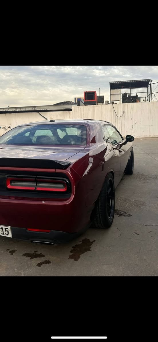 السلام عليكم جالنجر 2020 /RT /V8 ماشية 140 كيلو رقم اربيل ب اسمي سنوية وهزة جديدة ثاني يوم احول ابيع 4 قطع وهنة بيهن صبغ بسيط مو هواي وعندي صورهن السيارة كلش نضيفة حته حجرات بيهة سعرهة 175 وبيهة مجال مكاني بغداد البياع تقاطع درويش او حي العامل شراي خابرني وتدلل ***********
