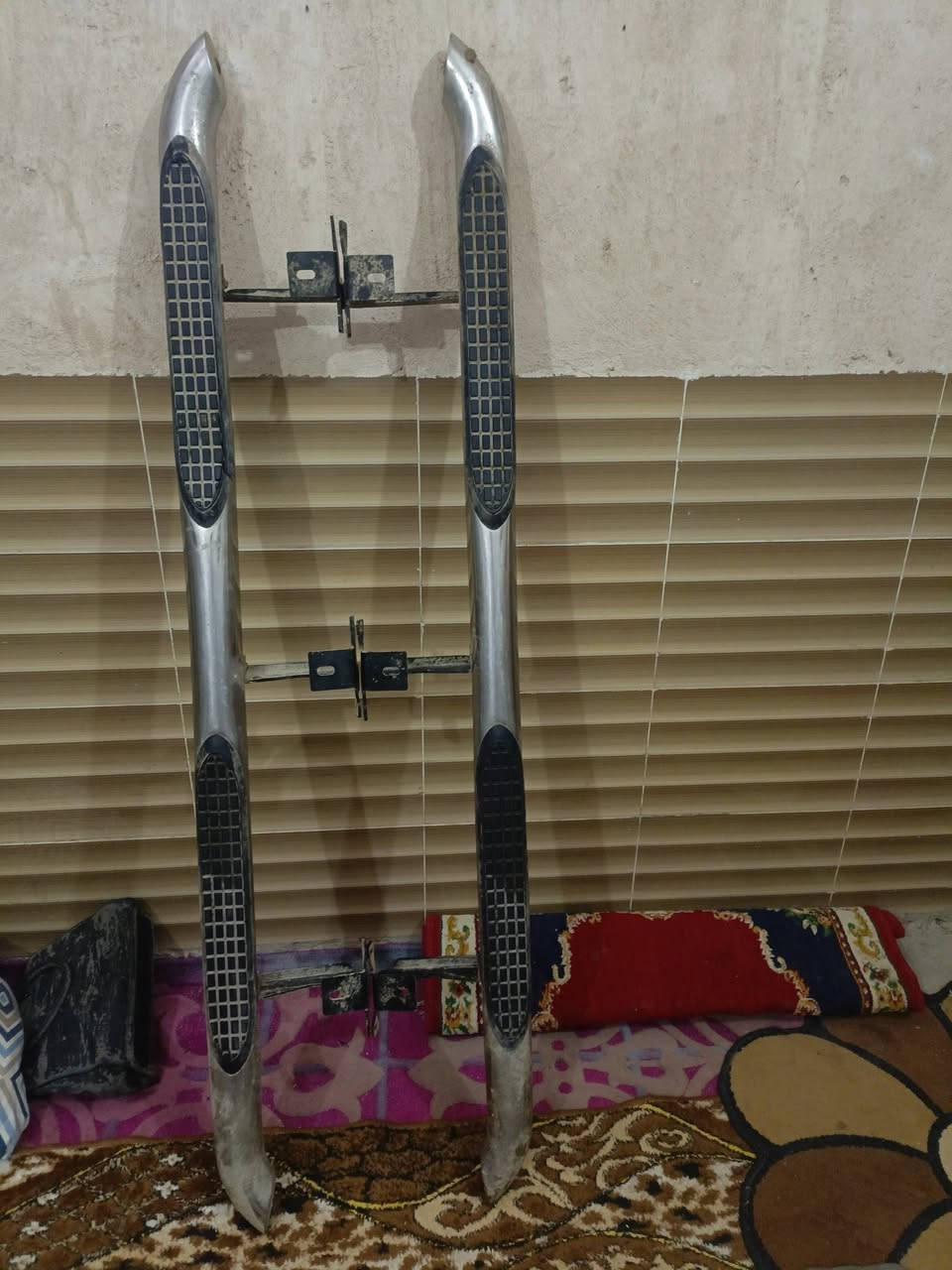 السلام عليكم دواسات جيب السعر 100المكان بغداد ابو غرريب للتواصل *********** بي واتساب
