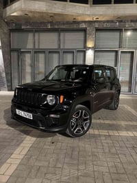 جيب رنكيد  للبيع او المراوس موديل 2021 ماشية 18الف قطعه وحده باب خلف ا...