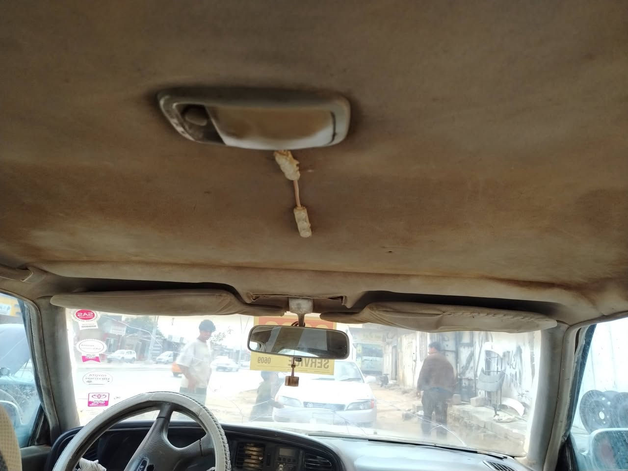 سلام عليكم مارك كصيف للبيع موديل ٩١ رقم واصط ألماني مشروع وطني اليف سنويه منتهي راعيه موجود مكينه ٢٥٠٠ بيه بكن كير بل كارتون كهربائيات كله شغال تخم تاير ويلكب جديد حداديه جديده مشط جديد سياره مكفول كص ونقل جثه وضربه وكلبه سياره حلو ومرتبه مال عيشه والله السعره ١٩ وبيه مجال الله شاهد جوه سوك  بيع مستعجل مكاني البصره الزبير  وهاذ رقمي ***********وانه خادم سياره مابيه خياس
