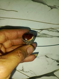 خاتم مصور • قابل تفاوض