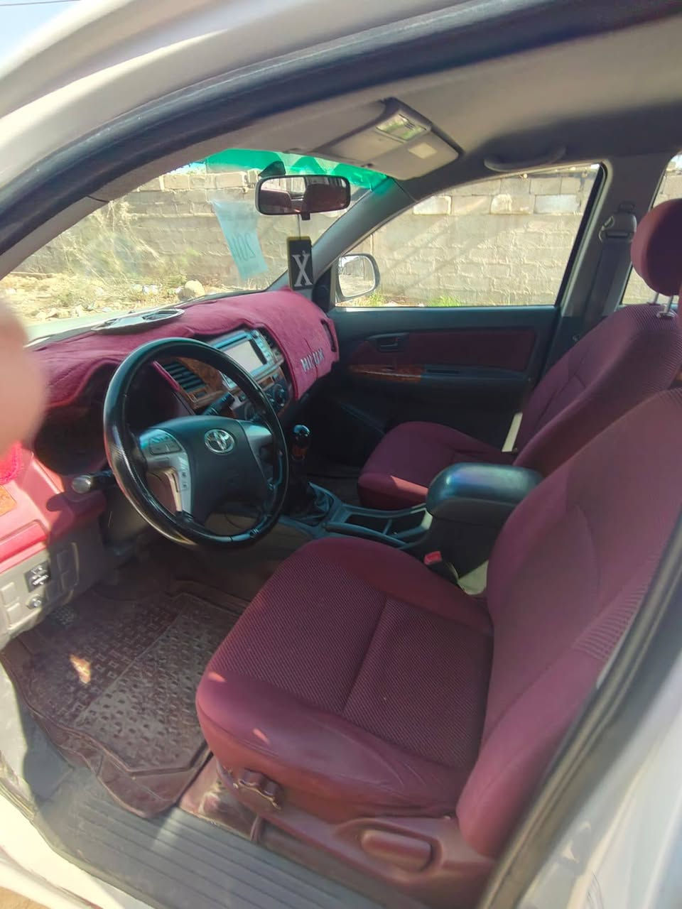 سلام عليكم مدير الكروب المحترم بيكم لبيع     موديل 2014 مكفولة كفالة عام رقم بغداد يرهم مراوس حسب تفاق ***********
