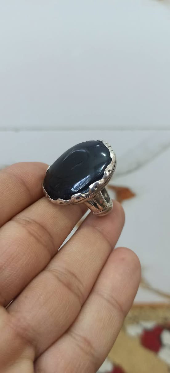 اللهم صل على محمد وآل محمد 

ياالله سلام عليكم خوان تحفة من العقيق شفه العبد صياغة ثقيله 

قياس الخاتم 24 تفاصيل اكثر خاص بيع فقط بدون مراوس


**إذا كنت صاحب هذا الإعلان وتريد حذفه لأي سبب، رجاءا أرسل رسالة إلى الدعم الفني**