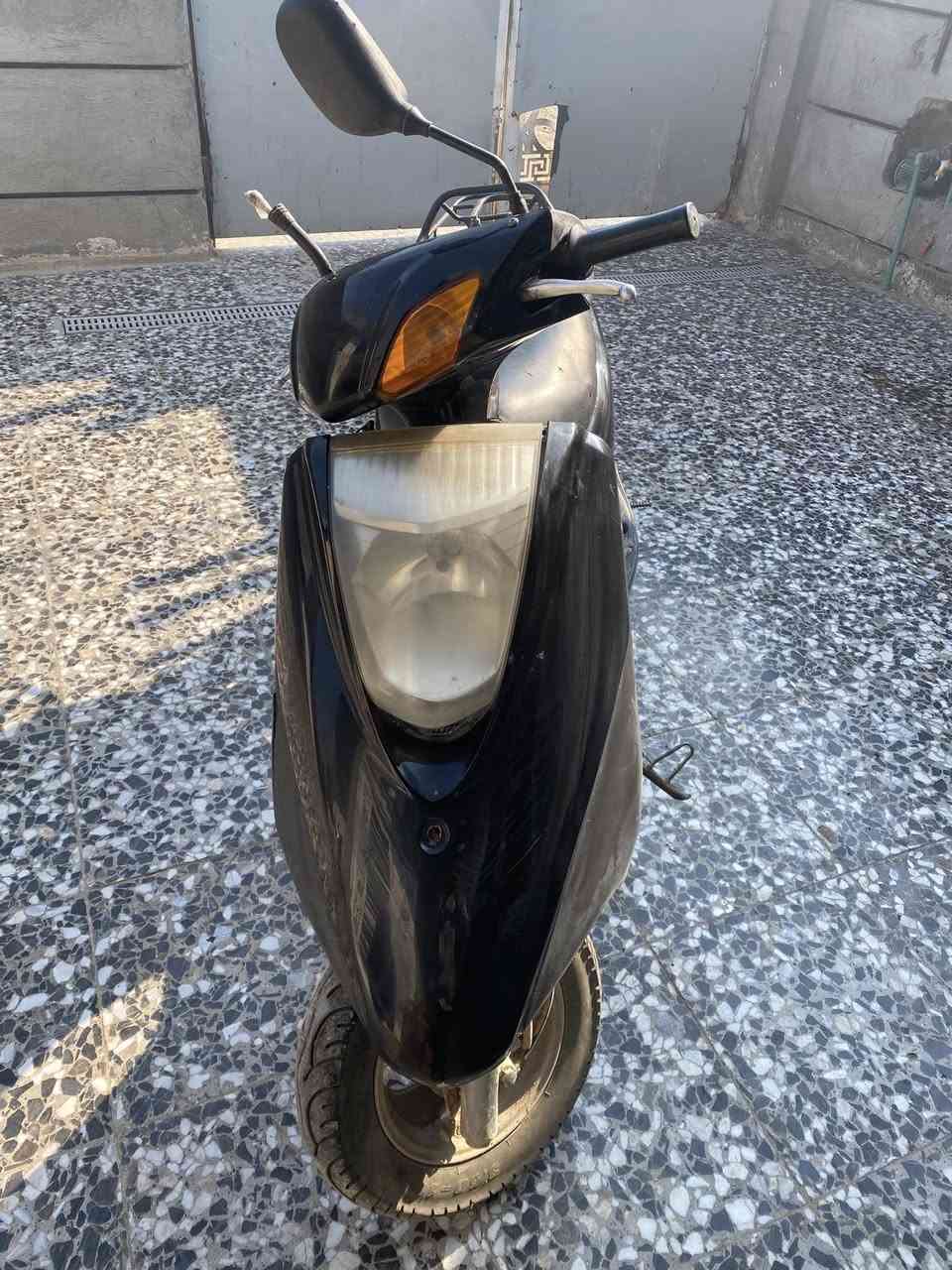 سلام عليكم بريز للبيع كفرات تجاري مامفتوح بيه برغي ولا مجفته 
بيه تبخير دخان بيضه 
عنواني بغداد الشعب حي بساتين 
سعر 400 بيه مجال قليل لشراي فقط 
***********
