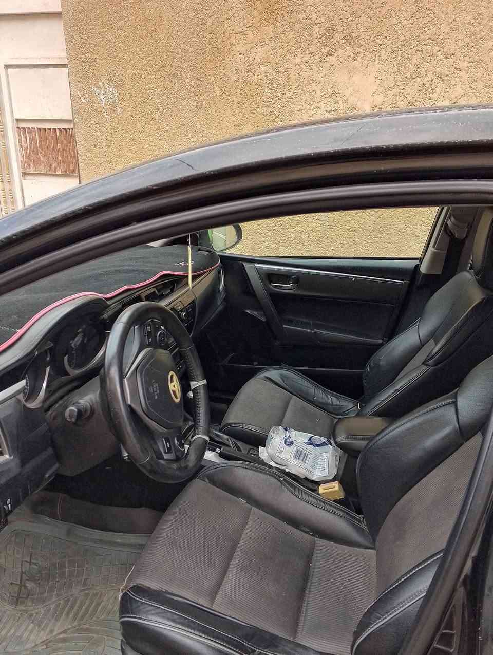 كورلا 2016 s 0سنويه وهزه جديده بيها 3 قطع صبغ وبيها طخات بسيطه بارد كير محرك جديد تخم تاير جديد تحتاج فقط صدر  للبيع فقط السعر 98 وبيها مجال بسيط 
عنوان السياره ديالى بعقوبة  
***********
