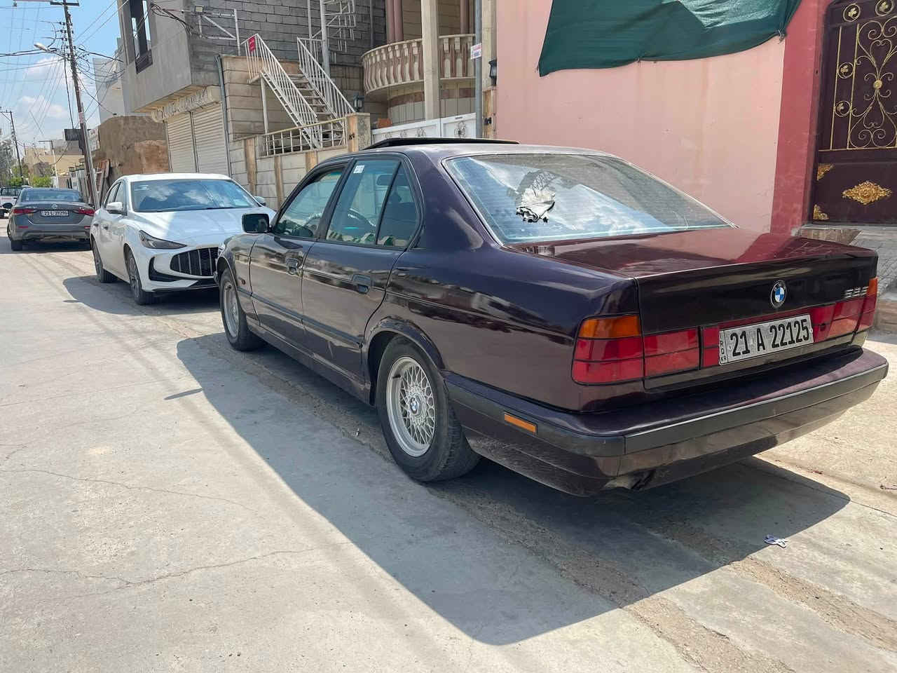 سلام عليكم ئەم بیئێمە بۆفرۆشتن
مةكينه525 کەپسی گێرعادى

مۆدیل1993

رةقةم سليمانى سةنةوى حةفتةيةك نابي بةسةرچووه

سلايده

كوشن جلده

4 جام كارةبا

گێچ ئةلقة

لايت عةدةسةو ئةلقة
 
ناو فؤرميكا

دةعامى پێشو و دواوە M

پێشو پشتی کەپسە

بؤسعر تةلةفؤن بكة يان چات بنيره

ژ.م:***********
