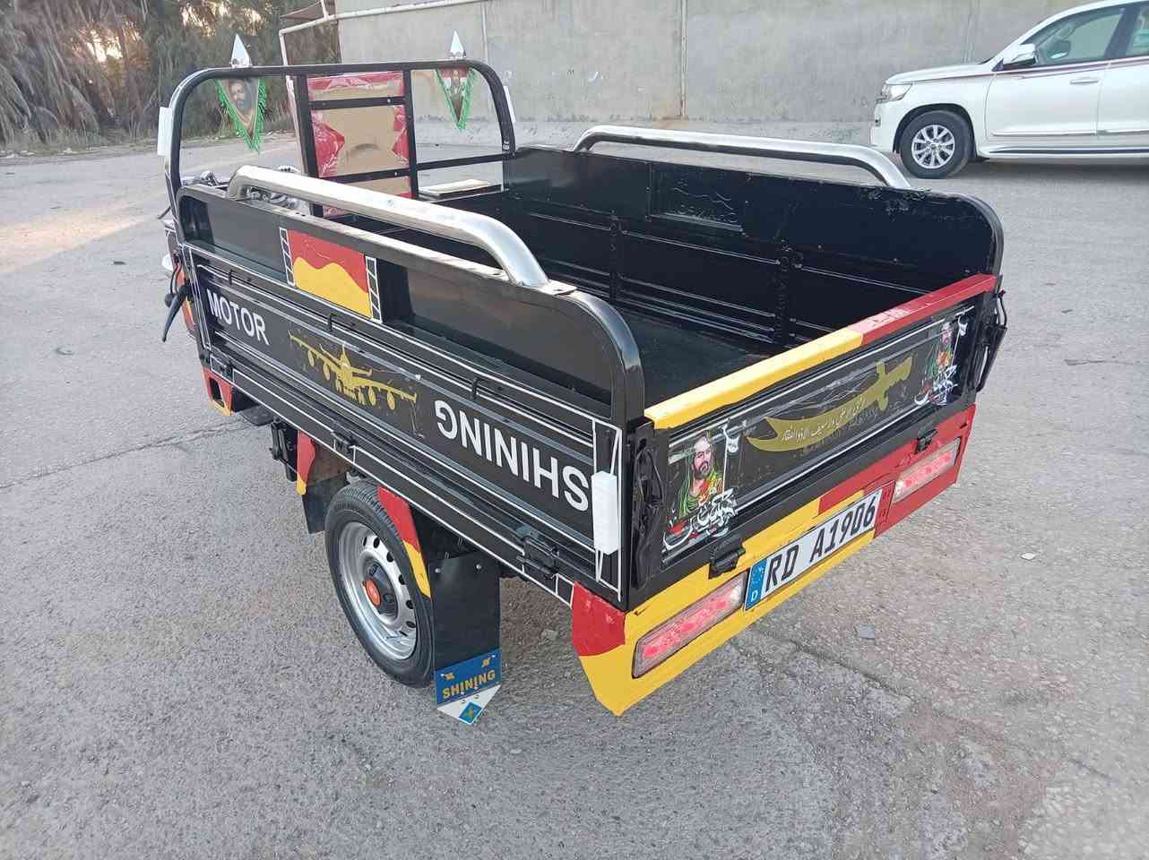 السلام عليكم ستوته للبيع موديل 20 محرك 20 اوراق اصولي كفاله عامه ستوته جاهزه سعر 1450 وبيها مجال المكان بابل الشوملي الرقم ***********
